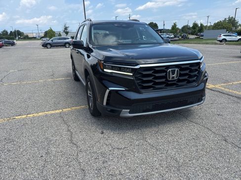 Used 2024 Honda Pilot EX-L image 18