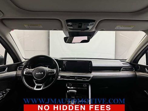 Used 2023 Kia K5 EX image 12