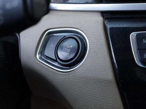 Used 2016 BMW X1 xDrive28i image 9