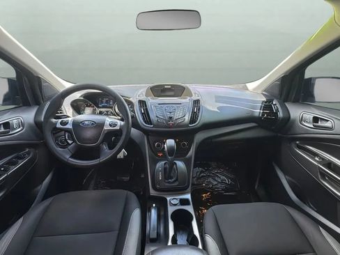 Used 2016 Ford Escape S FWD image 9