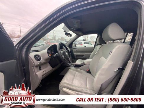 Used 2015 Honda Pilot LX image 9