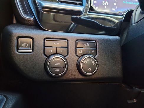 Used 2022 Chevrolet Silverado 1500 LT image 26