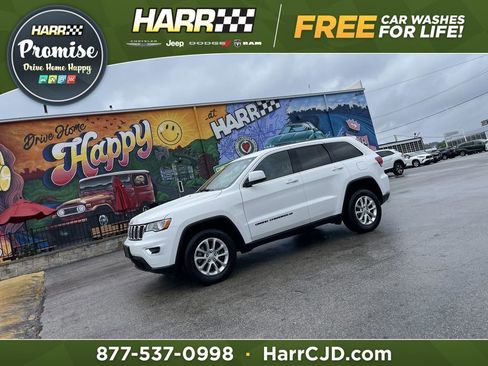 Used 2022 Jeep Grand Cherokee Laredo E AWD/4WD image 1