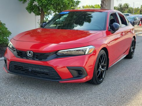 Used 2024 Honda Civic Sport image 3