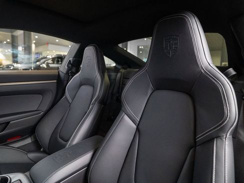 New 2026 Porsche 911 Carrera image 5