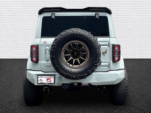 Used 2022 Ford Bronco Outer Banks AWD/4WD image 5