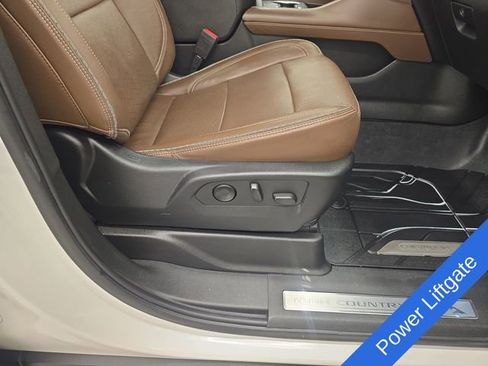 Used 2022 Chevrolet Tahoe High Country AWD/4WD image 10