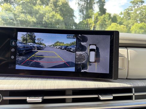 Used 2025 Hyundai Santa Fe Calligraphy FWD image 27