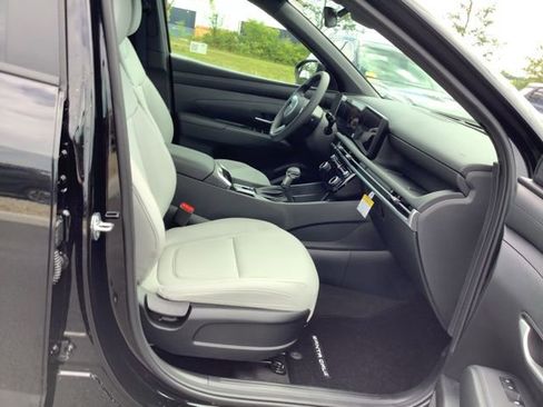 Used 2026 Hyundai Santa Cruz SEL image 15