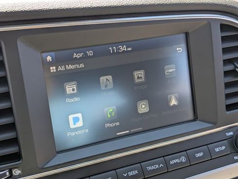Used 2018 Hyundai Elantra SEL FWD image 17
