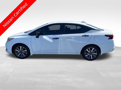 Used 2024 Nissan Versa S w/ S Plus Package FWD image 2