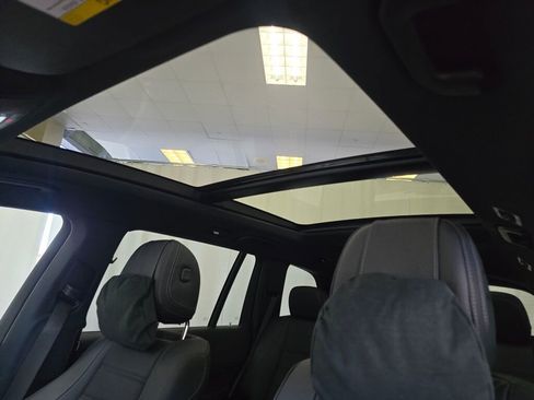 New 2025 Mercedes-Benz GLS 580 4MATIC image 32