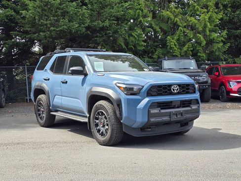 Used 2025 Toyota 4Runner TRD Off-Road Premium image 1