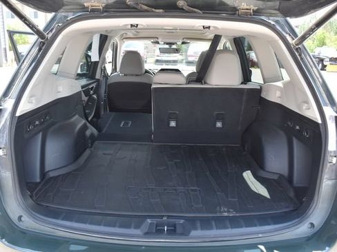 Used 2024 Subaru Forester Limited AWD/4WD image 23
