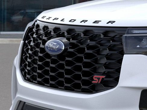 New 2026 Ford Explorer ST w/ Sun And Sound Package image 19