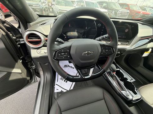 New 2026 Chevrolet Trax RS image 20