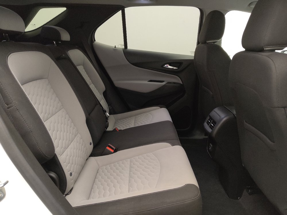 Used 2019 Chevrolet Equinox LT FWD image 19