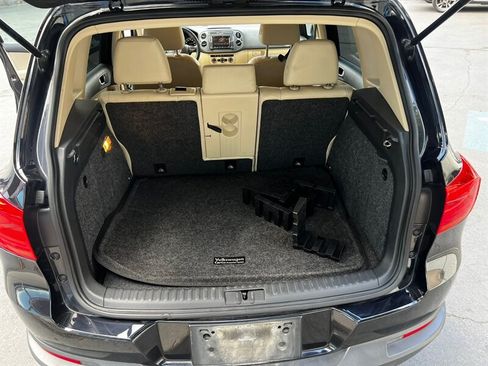 Used 2017 Volkswagen Tiguan S AWD/4WD image 23