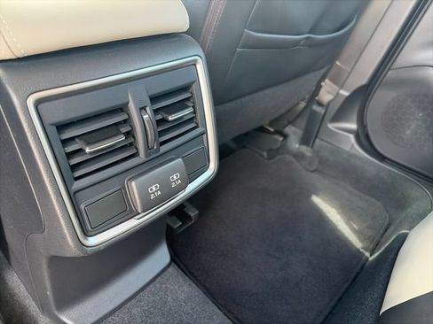 Certified 2023 Subaru Forester Limited AWD/4WD image 20