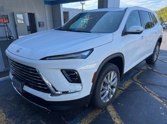 New 2026 Buick Enclave Preferred w/ Power Package video 1