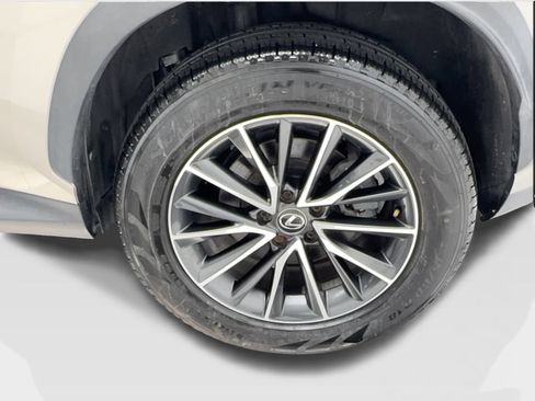 Used 2022 Lexus NX 250 FWD w/ Accessory Package 2 image 11