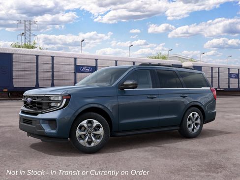 New 2027 Ford Expedition Active AWD/4WD image 1