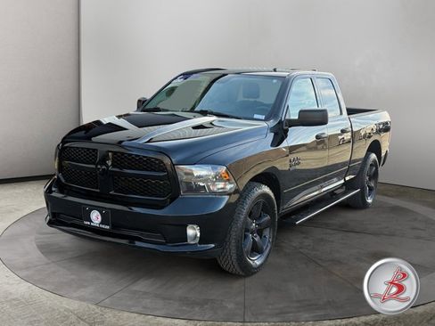 Used 2021 RAM 1500 Express image 3