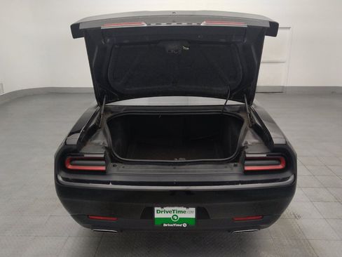 Used 2021 Dodge Challenger SXT RWD image 29