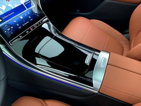 Certified 2026 Mercedes-Benz GLC 300 4MATIC image 18