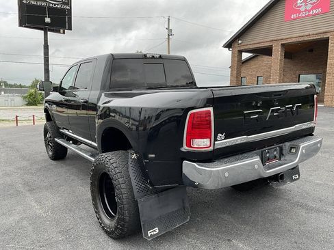 Used 2018 RAM 3500 Laramie Longhorn AWD/4WD image 3