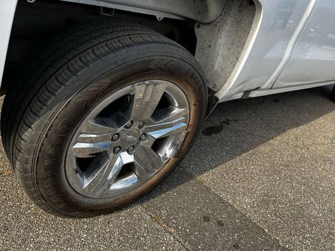 Used 2018 Chevrolet Silverado 1500 Custom w/ Custom Value Package image 7