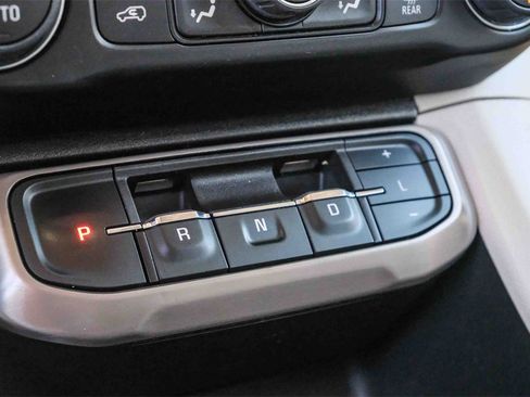 Used 2022 GMC Acadia Denali w/ Denali Ultimate Package image 26