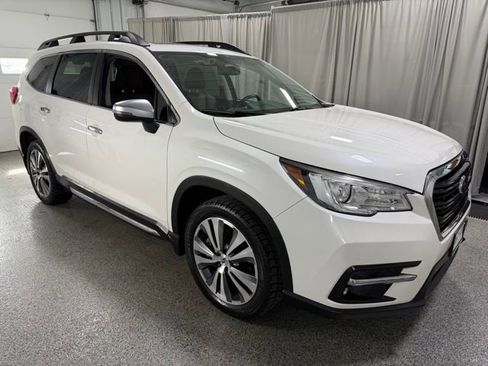 Used 2019 Subaru Ascent Touring w/ Popular Package #2A AWD/4WD image 3