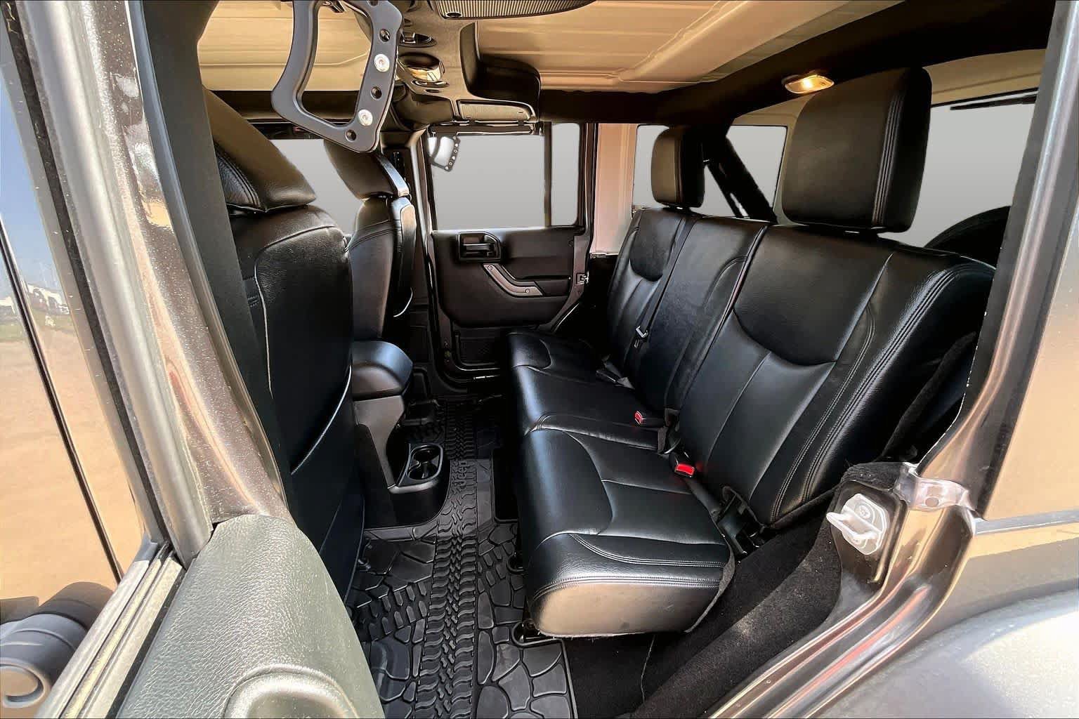 Used 2017 Jeep Wrangler Unlimited Sport AWD/4WD image 19