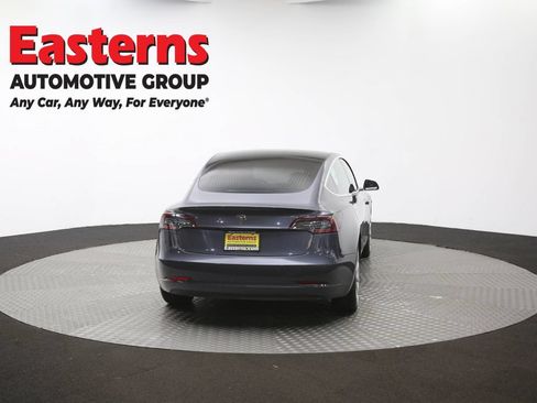 Used 2018 Tesla Model 3 Mid Range RWD image 33