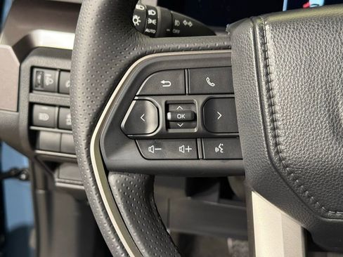 Certified 2025 Toyota 4Runner TRD Off-Road Premium image 24