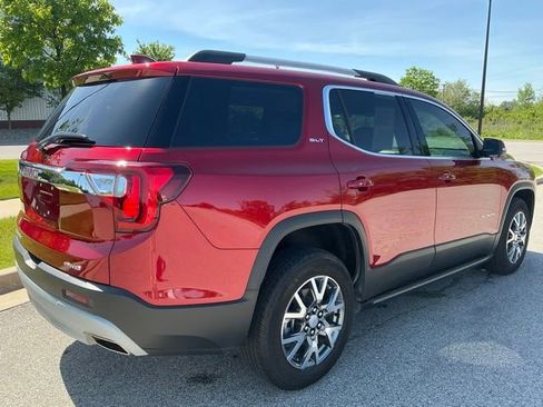 Used 2023 GMC Acadia SLT w/ Preferred Package AWD/4WD image 8