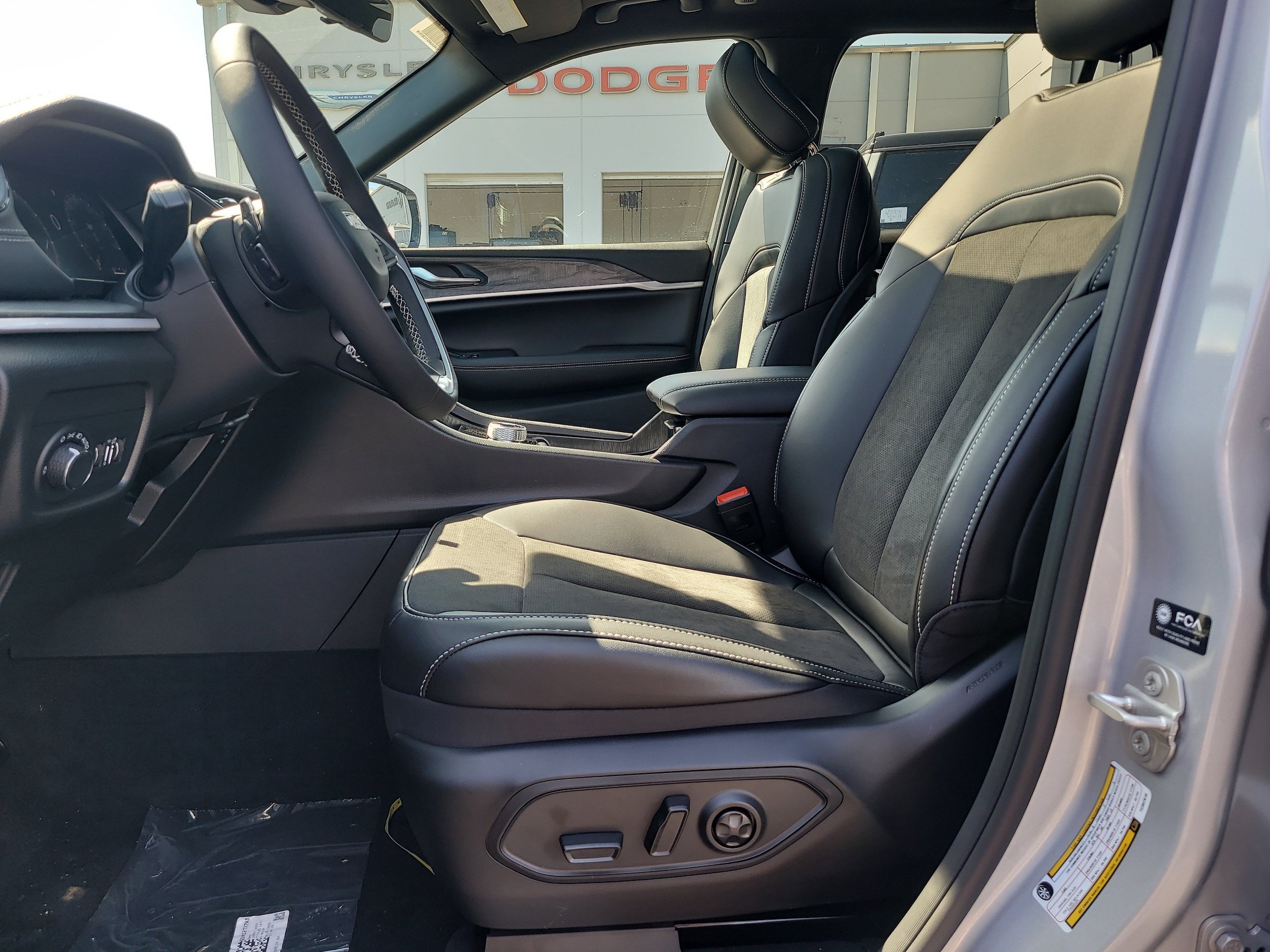 New 2026 Jeep Grand Cherokee Altitude RWD image 13