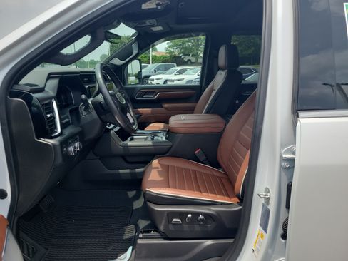 Used 2024 GMC Sierra 2500 Denali Ultimate AWD/4WD image 15