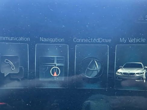 Used 2017 BMW M4 Coupe image 17