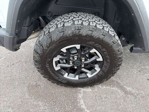 Certified 2025 Jeep Wrangler Unlimited Rubicon 4xe w/ Safety Group image 17