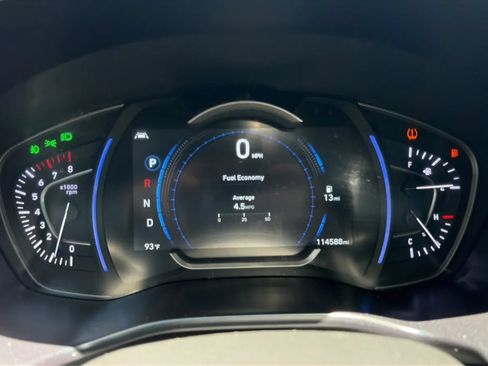Used 2019 Hyundai Santa Fe Limited FWD image 12