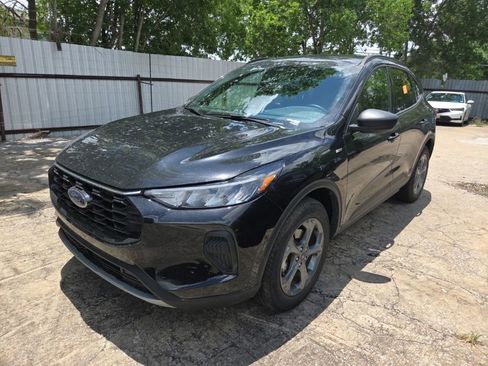 Used 2025 Ford Escape ST-Line AWD/4WD image 1