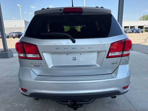 Used 2013 Dodge Journey SXT w/ Flexible Seating Group FWD image 5