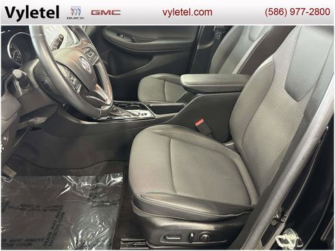 Used 2023 Buick Encore GX Preferred w/ Cold Weather Comfort Package image 17
