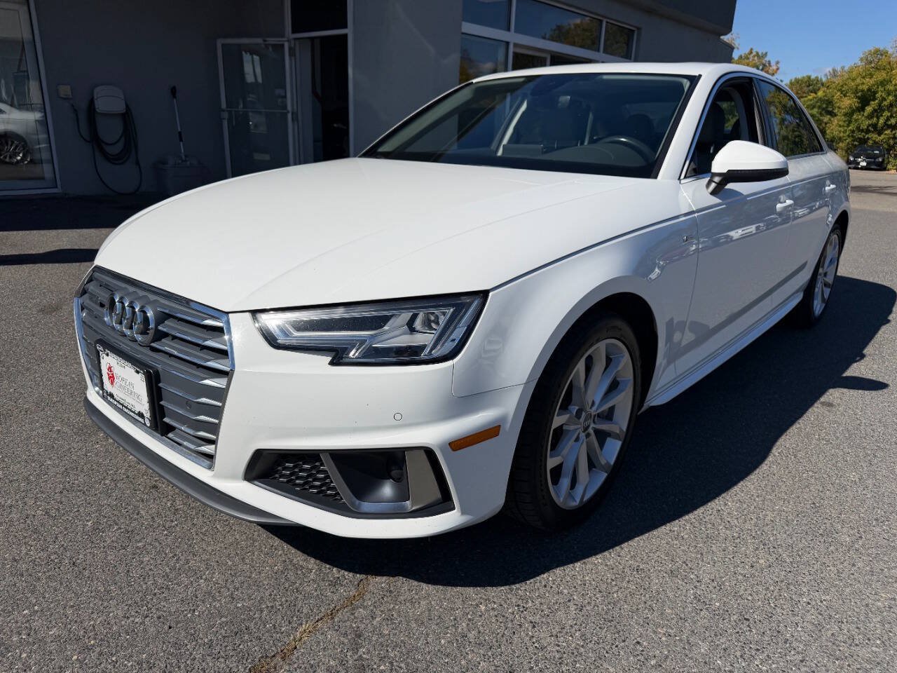 Used 2019 Audi A4 2.0T Premium Plus w/ Premium Plus Package AWD/4WD image 3