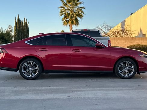 Used 2023 Honda Accord EX image 7