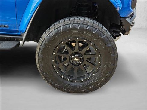 Used 2025 Ford Bronco Raptor AWD/4WD image 19