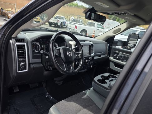 Used 2018 RAM 2500 Big Horn AWD/4WD image 10