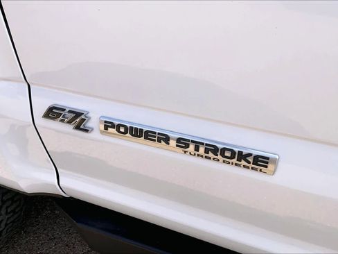 Used 2020 Ford F250 XLT w/ XLT Premium Package AWD/4WD image 10